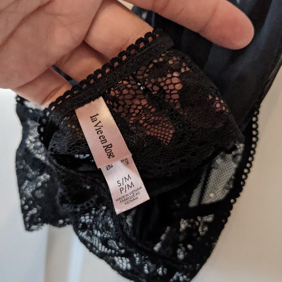 Black lace high-neck bra top (small) - Picture 2 of 3